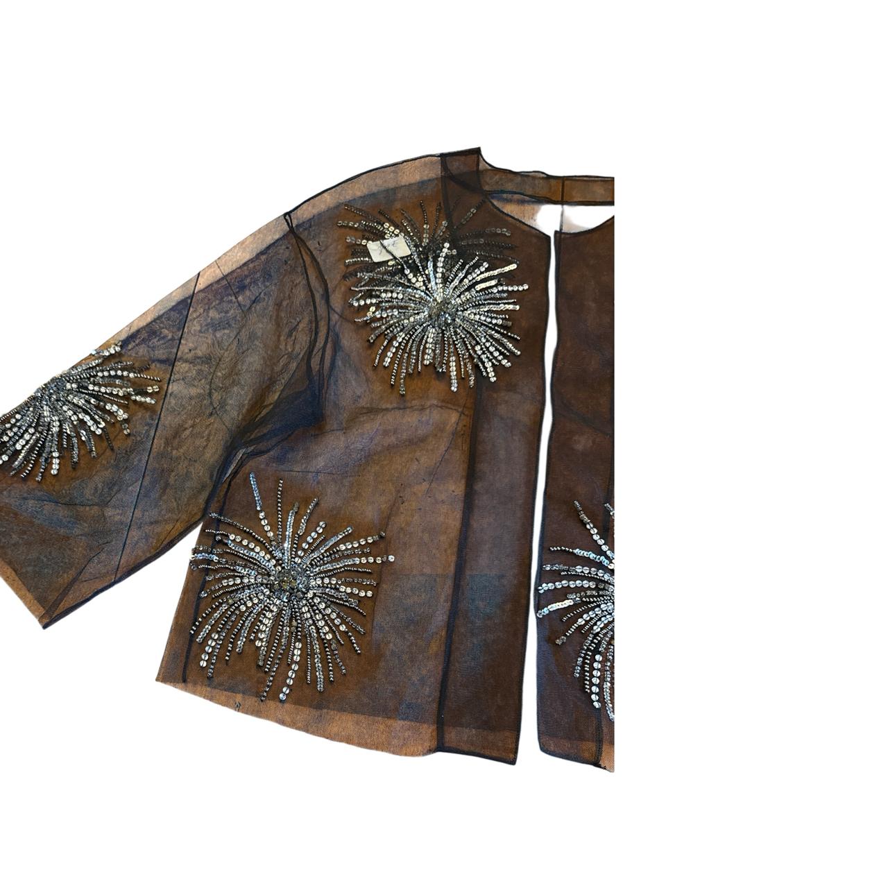 Veste en tulle brodé